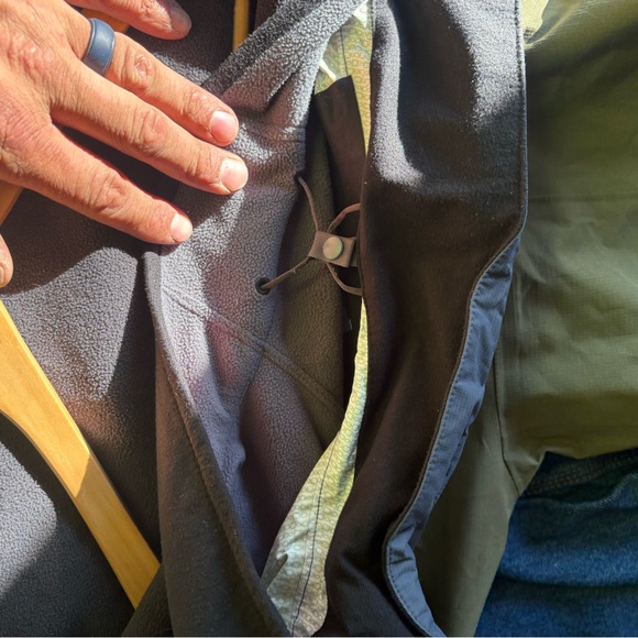 Men's gray L.L. Bean Jacket - Picture 3 of 8